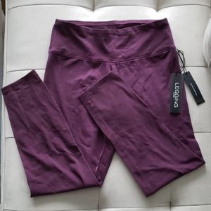 Express high rise cropped Leggings 💜